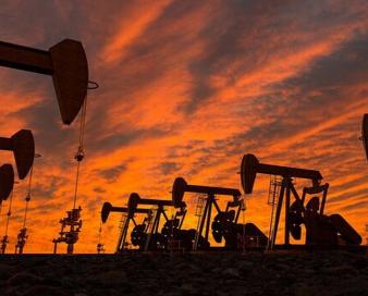 جهش قیمت نفت با تصمیم اوپک پلاس برای افزایش تولید