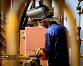ساعت کاری کارکنان صنعت نفت تغییر کرد