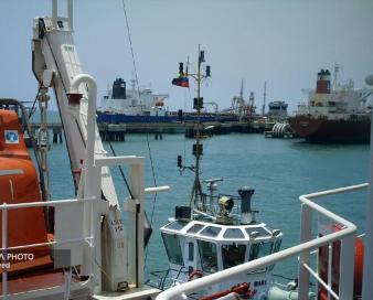 پکن توقیف نفتکش‌ها در آب‌های ونزوئلا را محکوم کرد