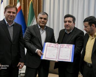 تحویل اسناد زمین‌های منطقه ویژه پارس به وزارت نفت