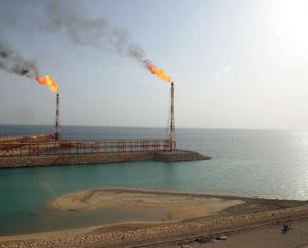 آخرین شعله‌های هدررفت گاز / مشعل‌ها یکی‌یکی خاموش می‌شوند